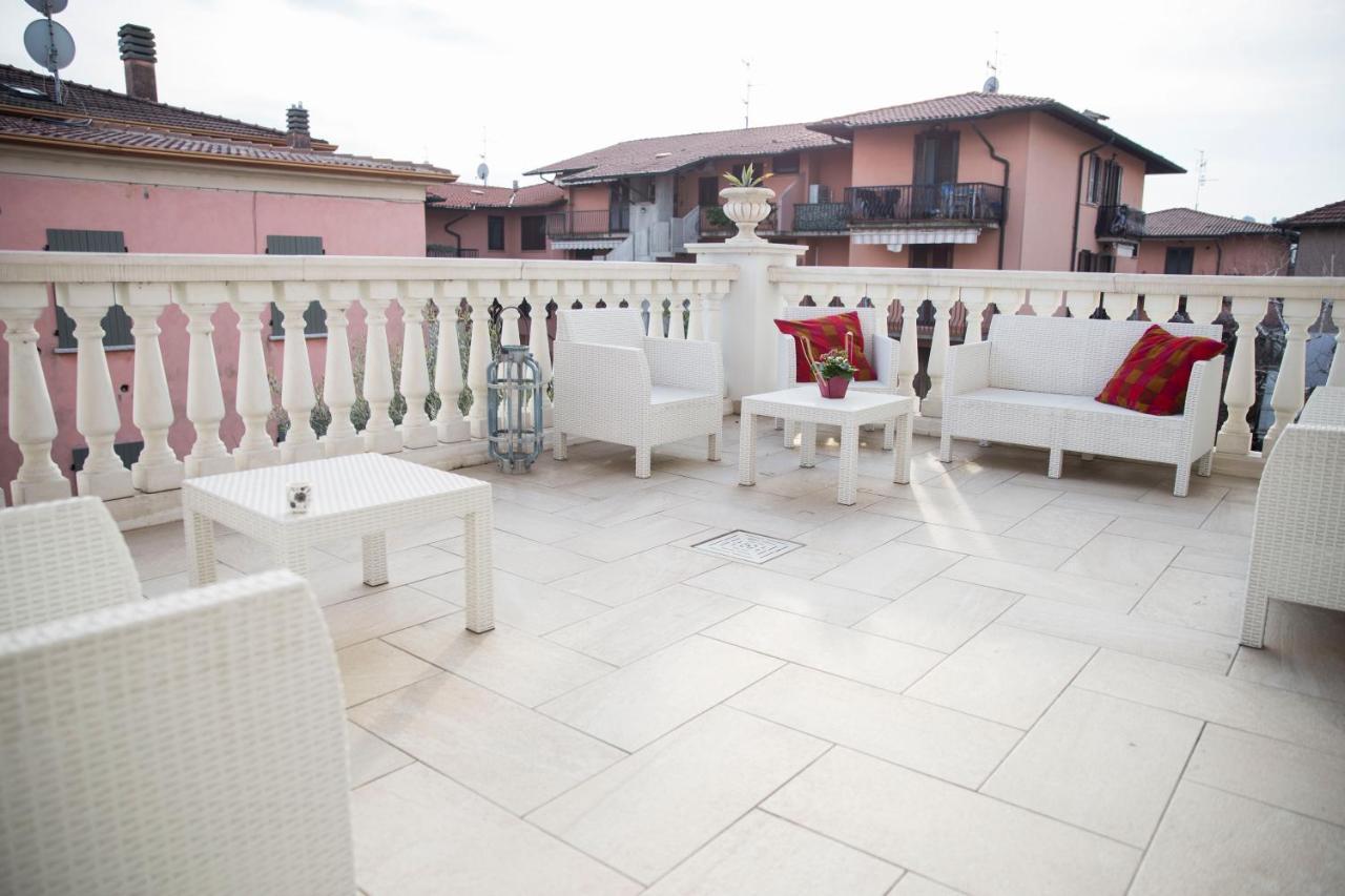 Villa Del Tempo Десенцано дел Гарда Екстериор снимка